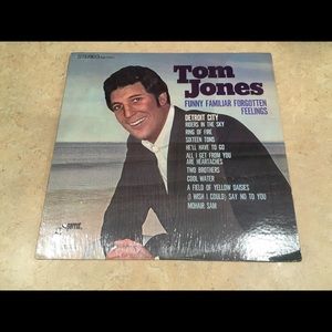 Tom Jones Funny Familiar Forgotten Feelings Vinyl